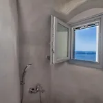 Antrum Cave Imerovigli (Santorini)
